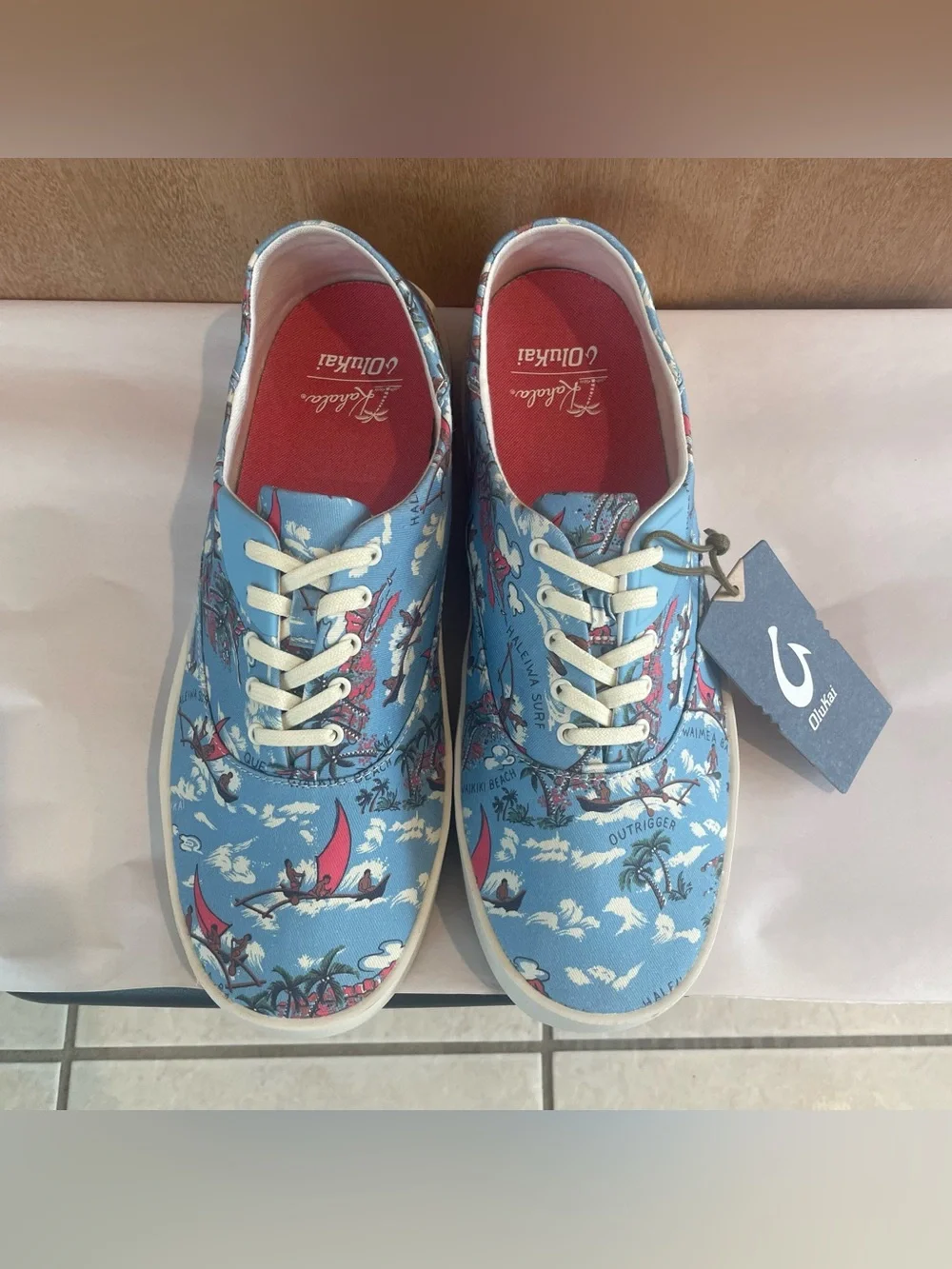 OluKai x Kahala Tradewind Ocean Spray Outrigger Mens US 11.5 Beach Hawaii Shoes